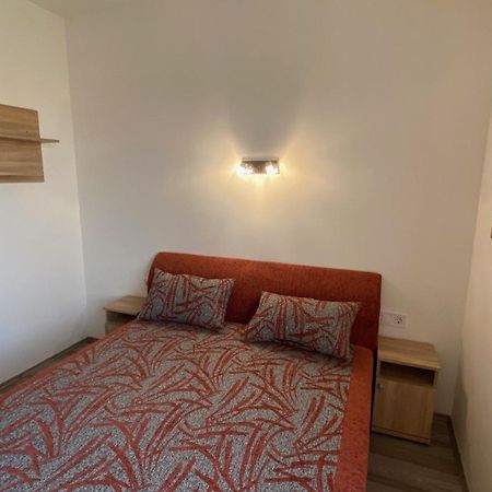 Mifi Apartman Balatonlelle Exterior foto
