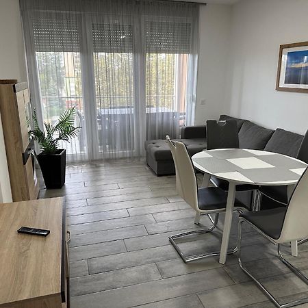 Mifi Apartman Balatonlelle Exterior foto