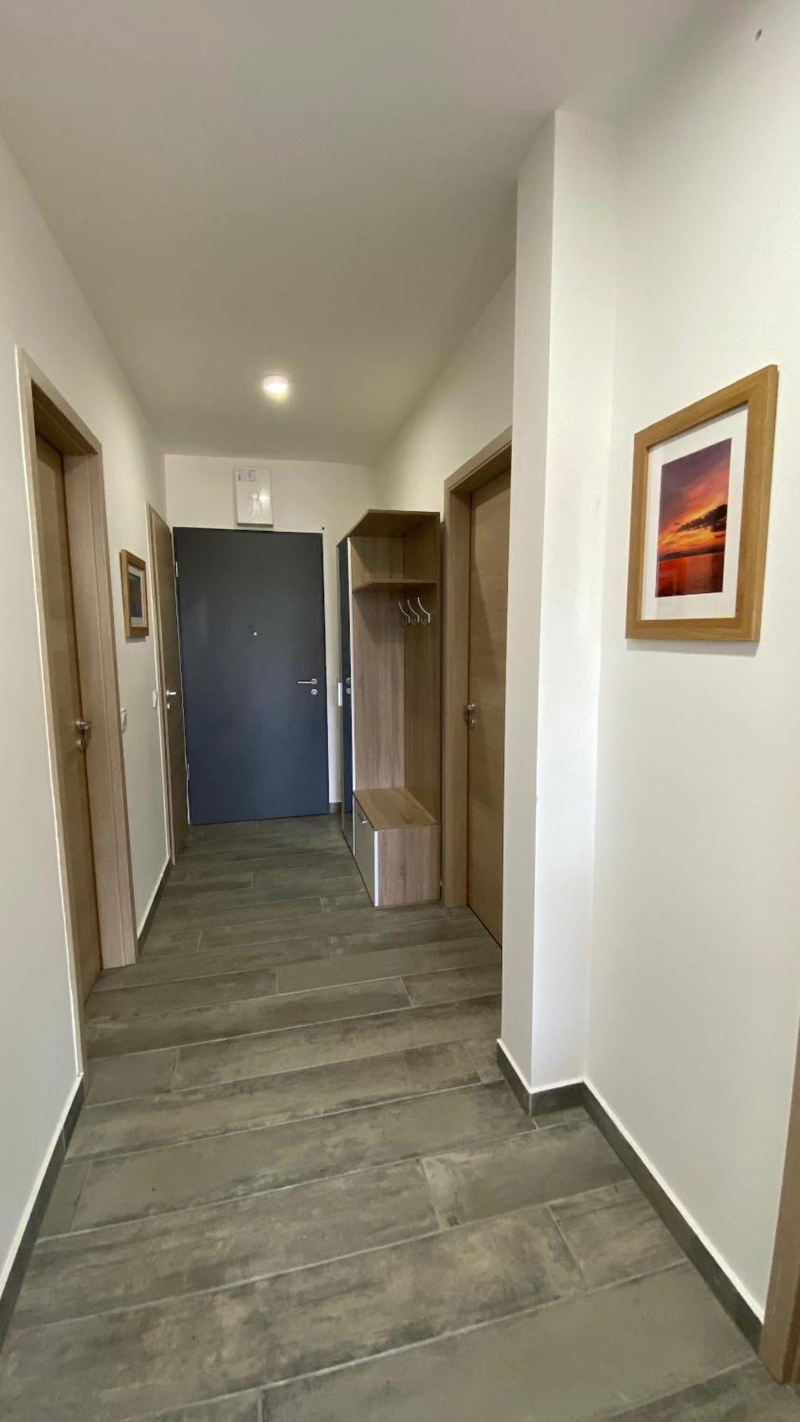 Mifi Apartman Balatonlelle Exterior foto